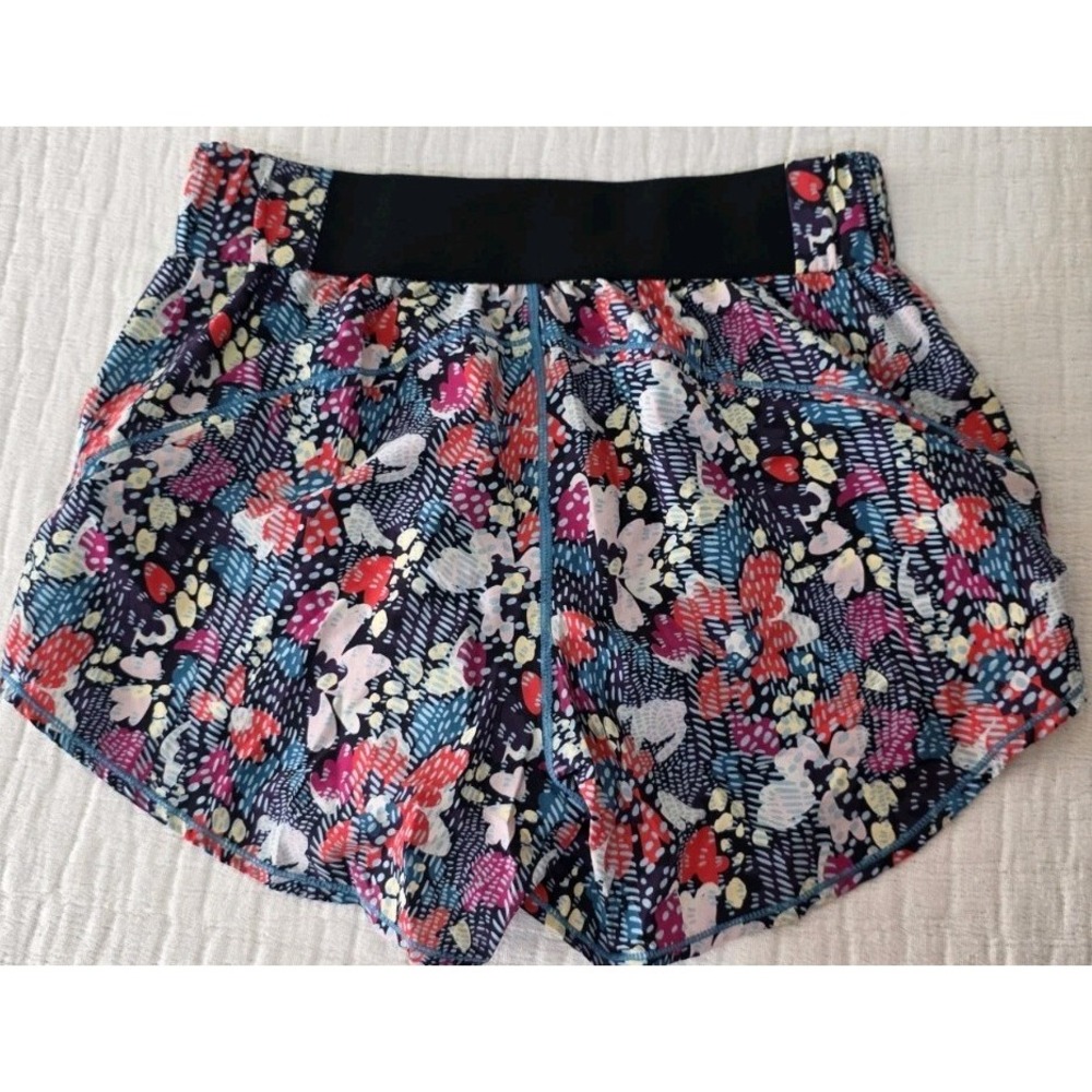 Senita Athletics Floral Prize Running Short Women's Sz S Lined Yoga Active NEW
